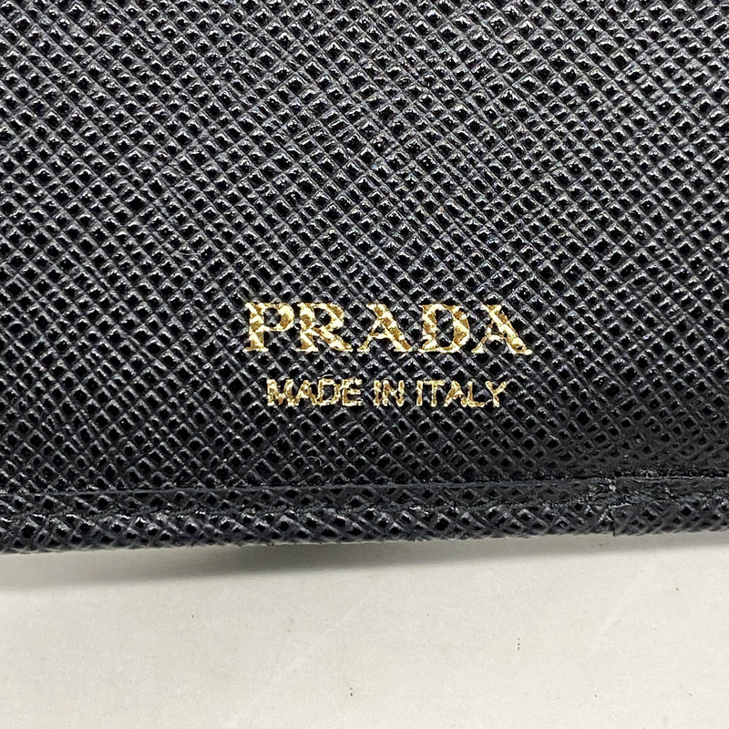 【6id5075】プラダ 三つ折り財布 レザー ブラック ゴールド金具【中古】レディース