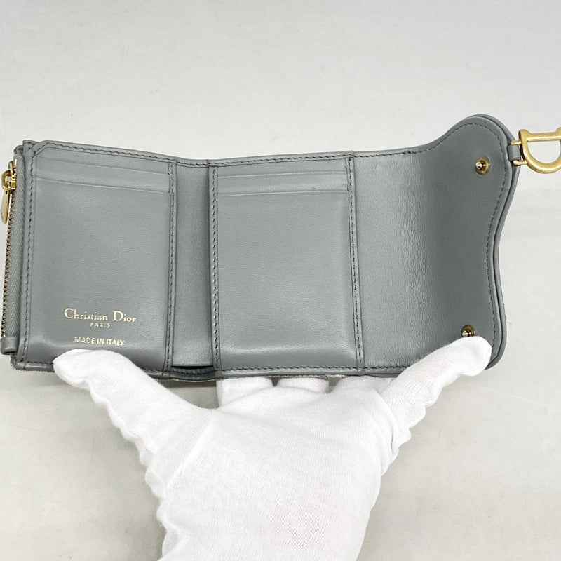 【6id5076】クリスチャンディオール 三つ折り財布 サドル キャンバス グレー ゴールド金具【中古】レディース