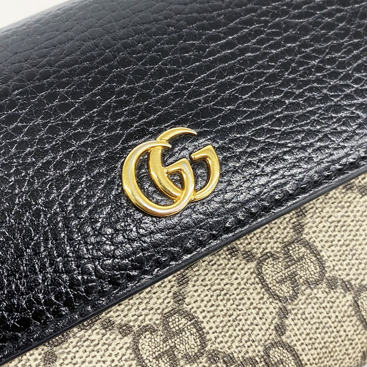【6id5086】グッチ 長財布 GGスプリーム 456116 PVC ブラック ブラウン ゴールド金具【中古】レディース