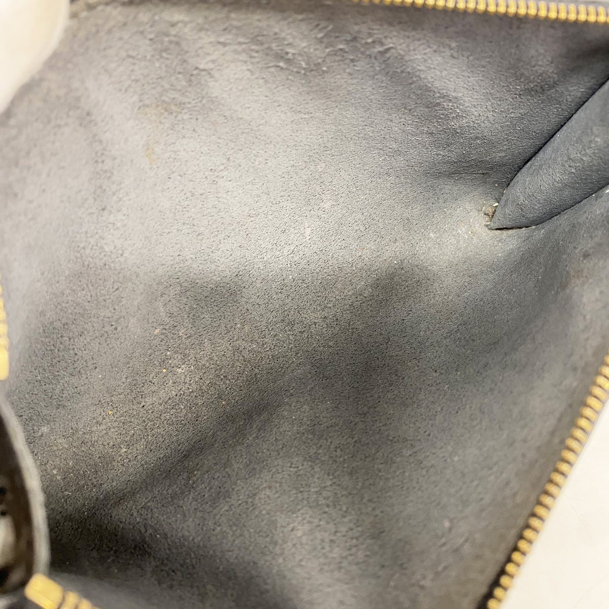 【6id5104】ルイヴィトン ポーチ エピ ポシェットアクセソワール M52942 ノワール【中古】レディース