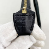 【6id5104】ルイヴィトン ポーチ エピ ポシェットアクセソワール M52942 ノワール【中古】レディース