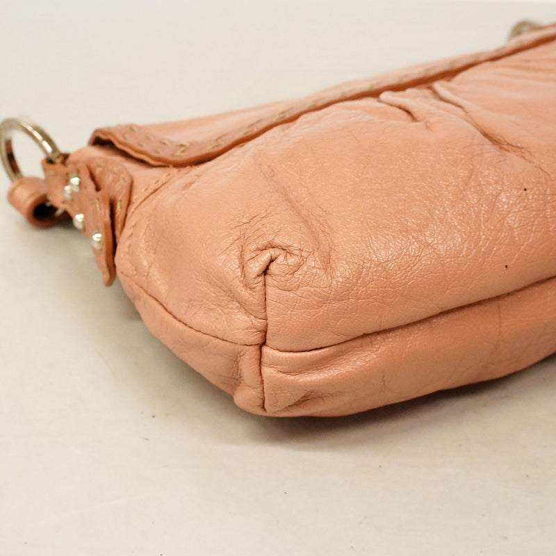 【6id5240】フェンディ ショルダーバッグ セレリア レザー ピンクベージュ シルバー金具【中古】レディース