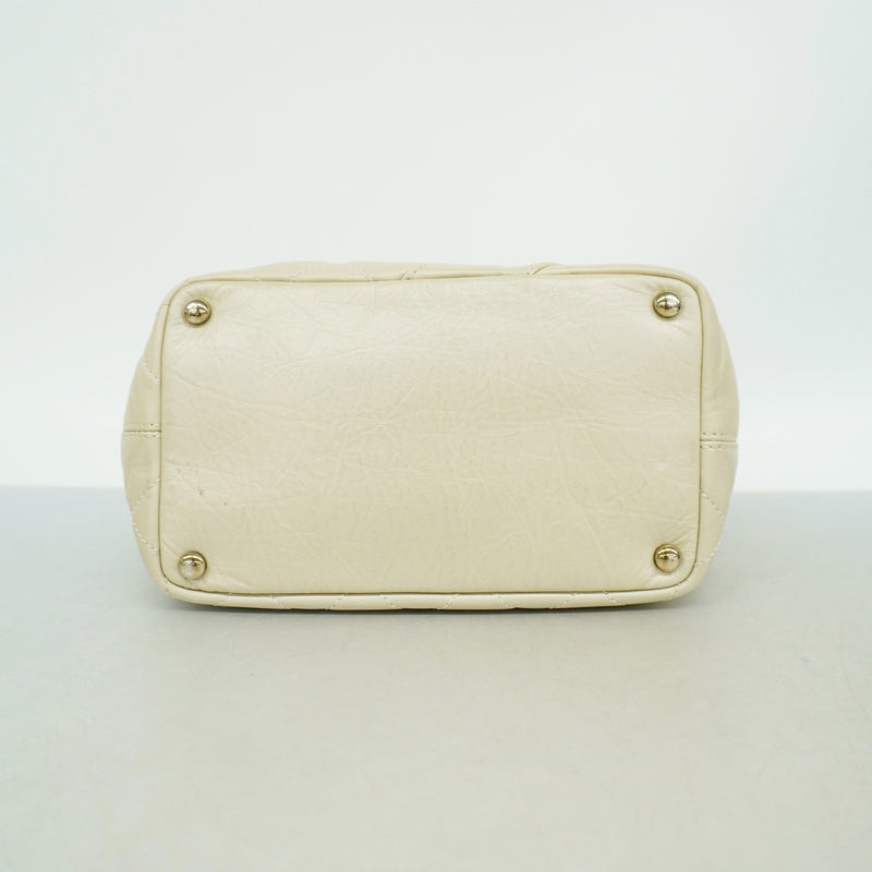 【6id5249】シャネル チェーントート マトラッセ ラムスキン ベージュ シルバー金具【中古】レディース