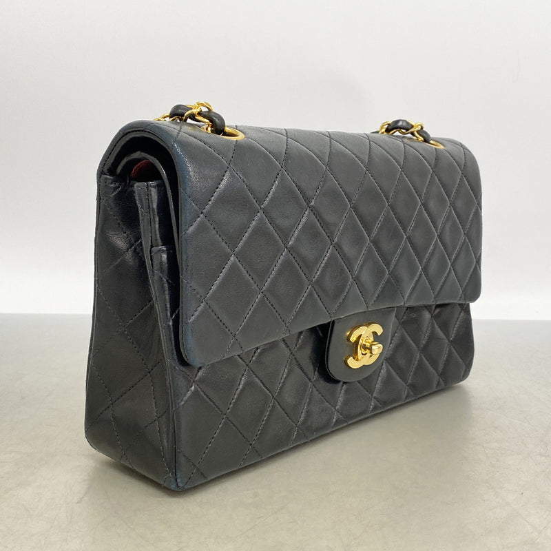 【6id5261】シャネル ショルダーバッグ マトラッセ Wフラップ Wチェーン ラムスキン ブラック ゴールド金具【中古】レディース