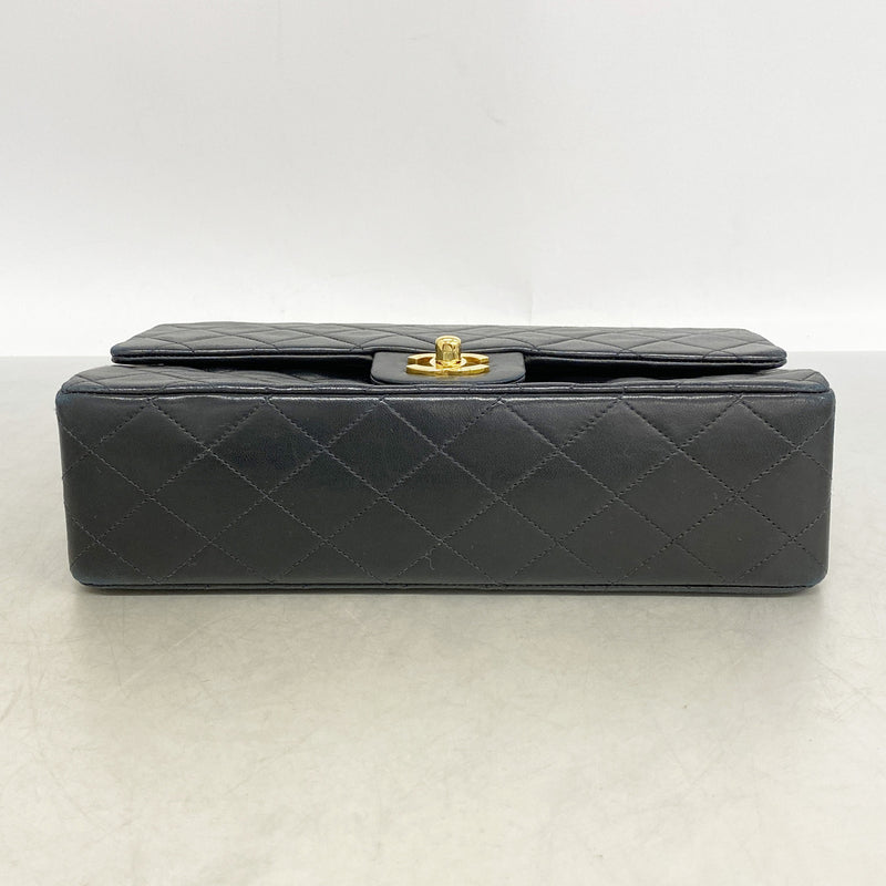 【6id5261】シャネル ショルダーバッグ マトラッセ Wフラップ Wチェーン ラムスキン ブラック ゴールド金具【中古】レディース