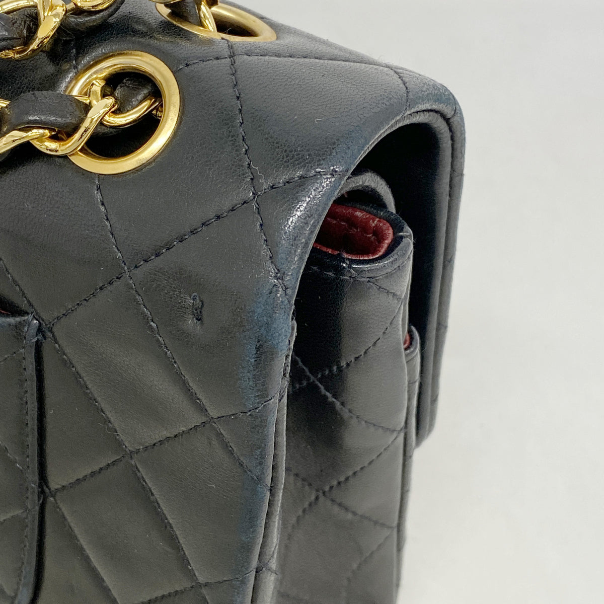 【6id5261】シャネル ショルダーバッグ マトラッセ Wフラップ Wチェーン ラムスキン ブラック ゴールド金具【中古】レディース