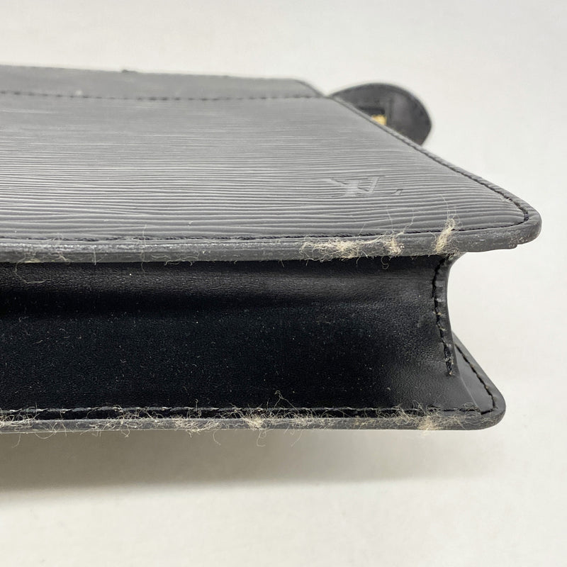 【6id5281】ルイヴィトン クラッチバッグ エピ ポシェットオム M52522 ノワール【中古】メンズ
