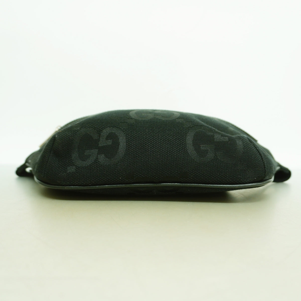 【6id5294】グッチ ボディバッグ ジャンボGG 696031 キャンバス ブラック シルバー金具【中古】メンズ