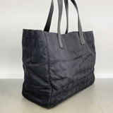 【6id5295】シャネル トートバッグ ニュートラベル ナイロン ブラック ゴールド金具【中古】レディース