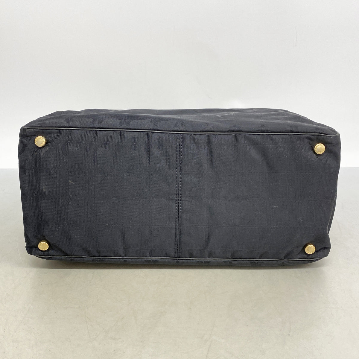 【6id5295】シャネル トートバッグ ニュートラベル ナイロン ブラック ゴールド金具【中古】レディース