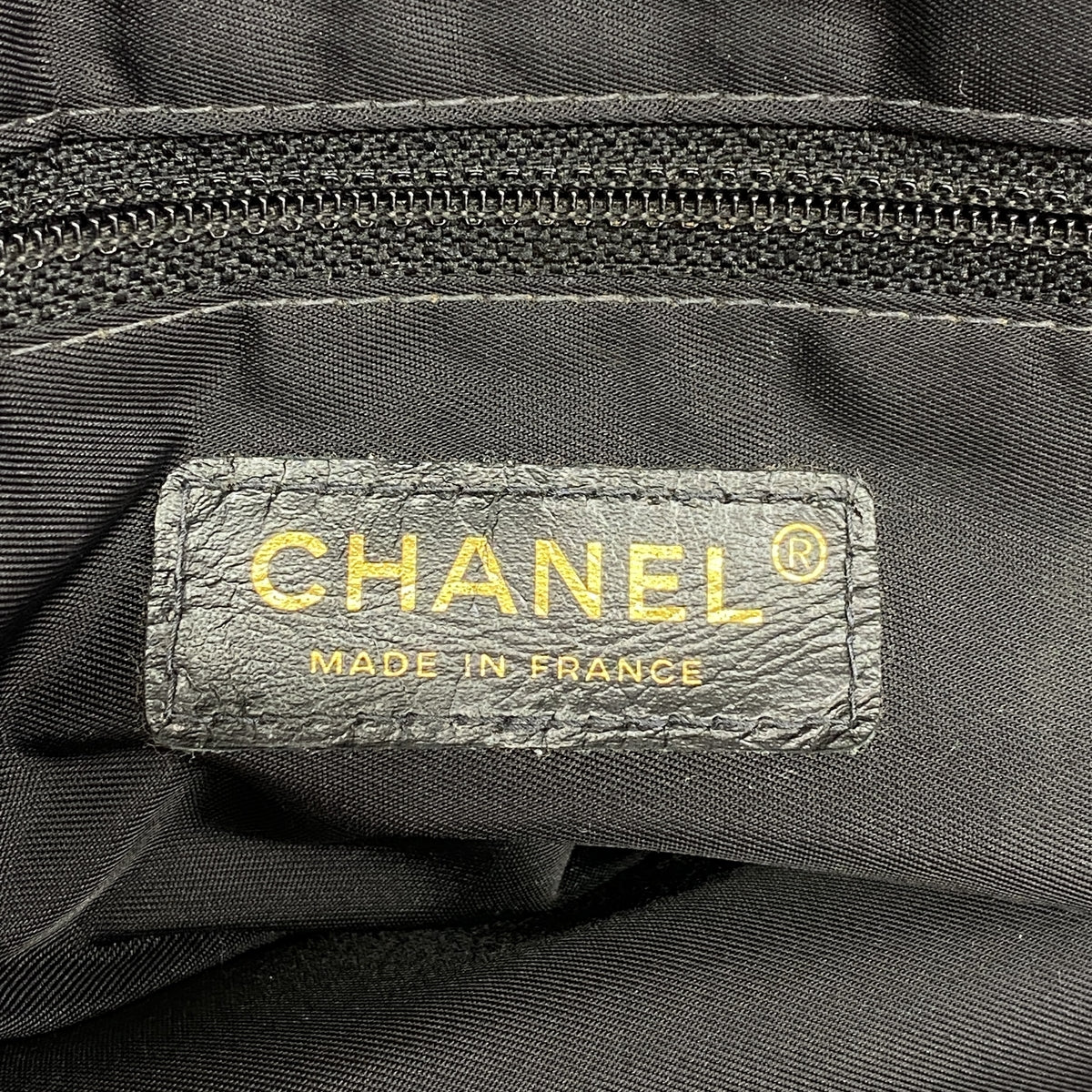 【6id5295】シャネル トートバッグ ニュートラベル ナイロン ブラック ゴールド金具【中古】レディース