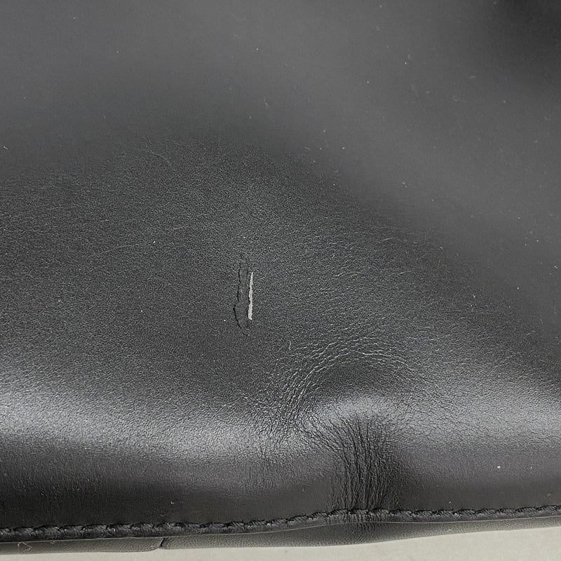 【6id5296】グッチ ショルダーバッグ ホースビット 101345 レザー ブラック シルバー金具【中古】