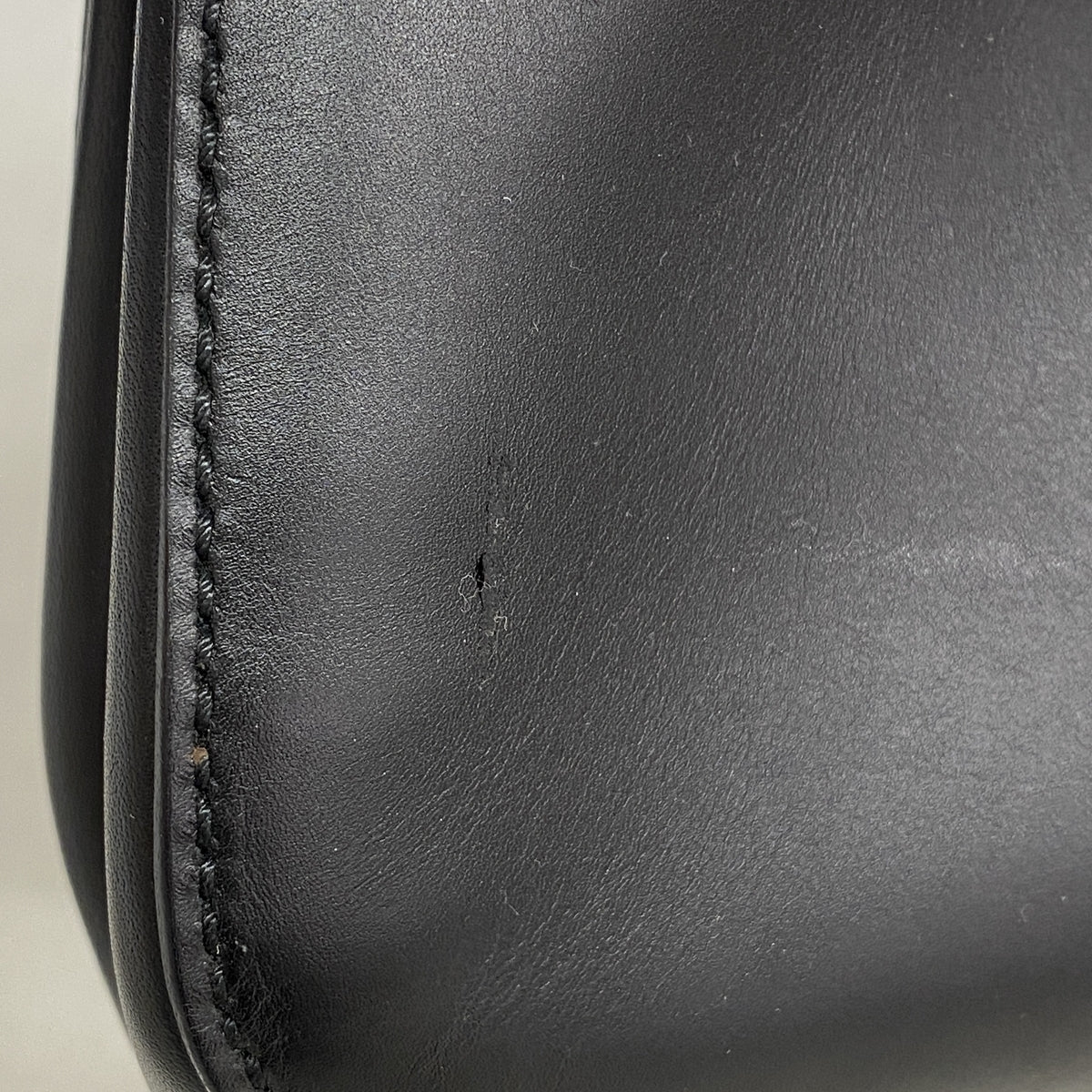 【6id5296】グッチ ショルダーバッグ ホースビット 101345 レザー ブラック シルバー金具【中古】