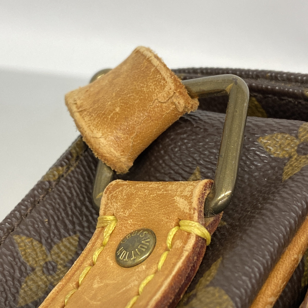 【6id5389】ルイヴィトン ショルダーバッグ モノグラム カルトシエールGM M51252 ブラウン【中古】レディース