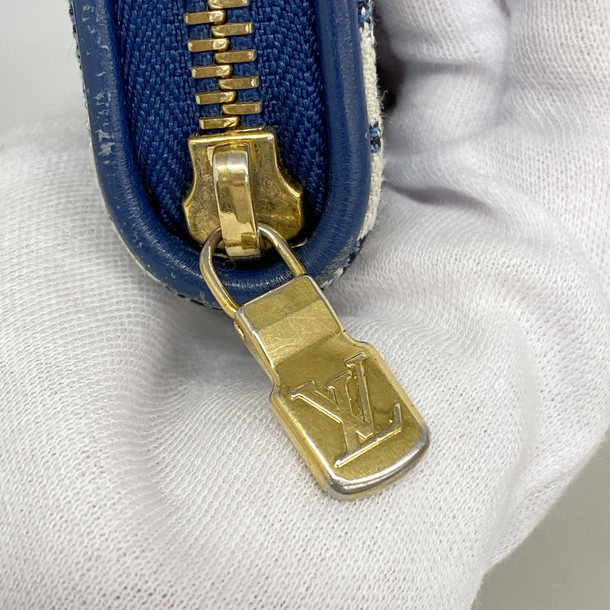 【6id5394】ルイヴィトン 長財布 モノグラム・ジャガードデニム ジッピーウォレット M81226 マリーヌ【中古】メンズ レディース ユニセックス