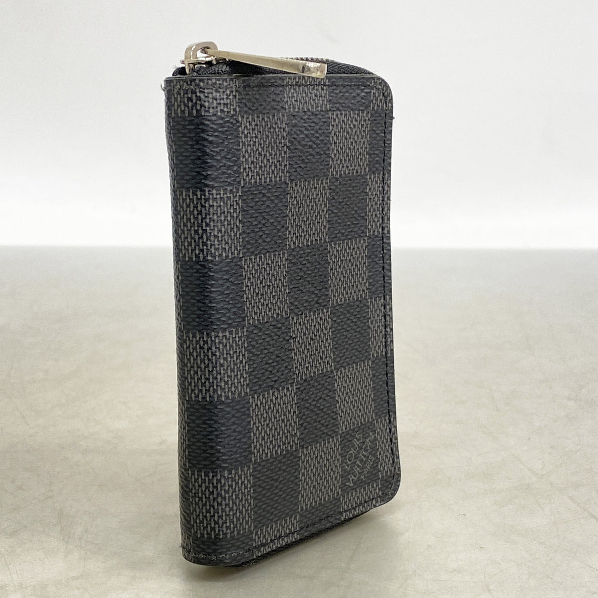 【6id5395】ルイヴィトン コインケース ダミエ・グラフィット ジッピーコインパース N63076 ブラック グレー【中古】メンズ
