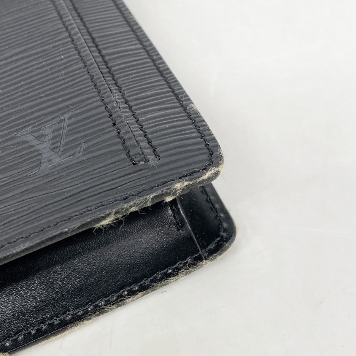 【6id5432】ルイヴィトン クラッチバッグ エピ ポシェットセリエドラゴンヌ M52612 ノワール【中古】メンズ
