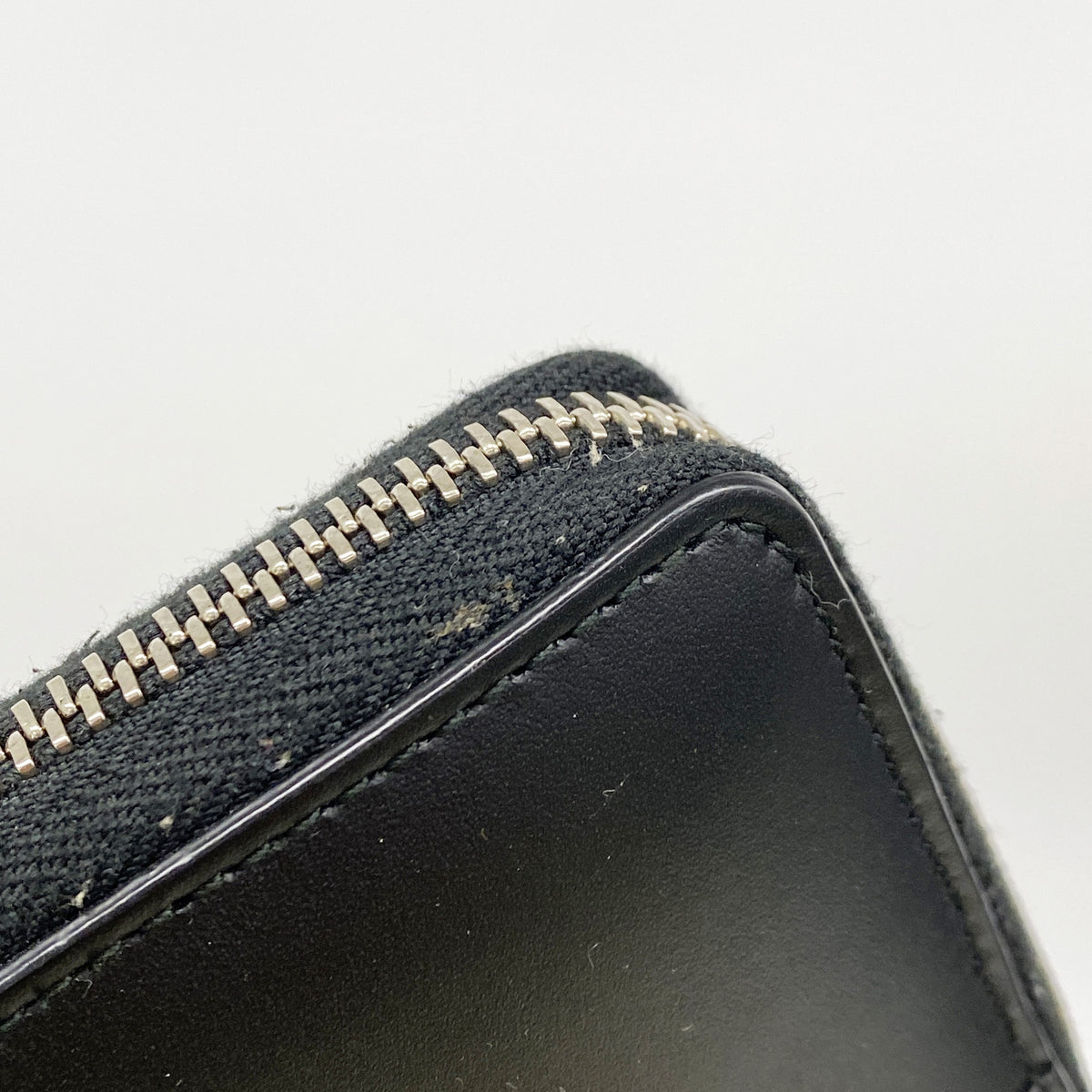 【6id5446】グッチ 長財布 グッチシマ 408839 レザー ブラック シルバー金具【中古】メンズ