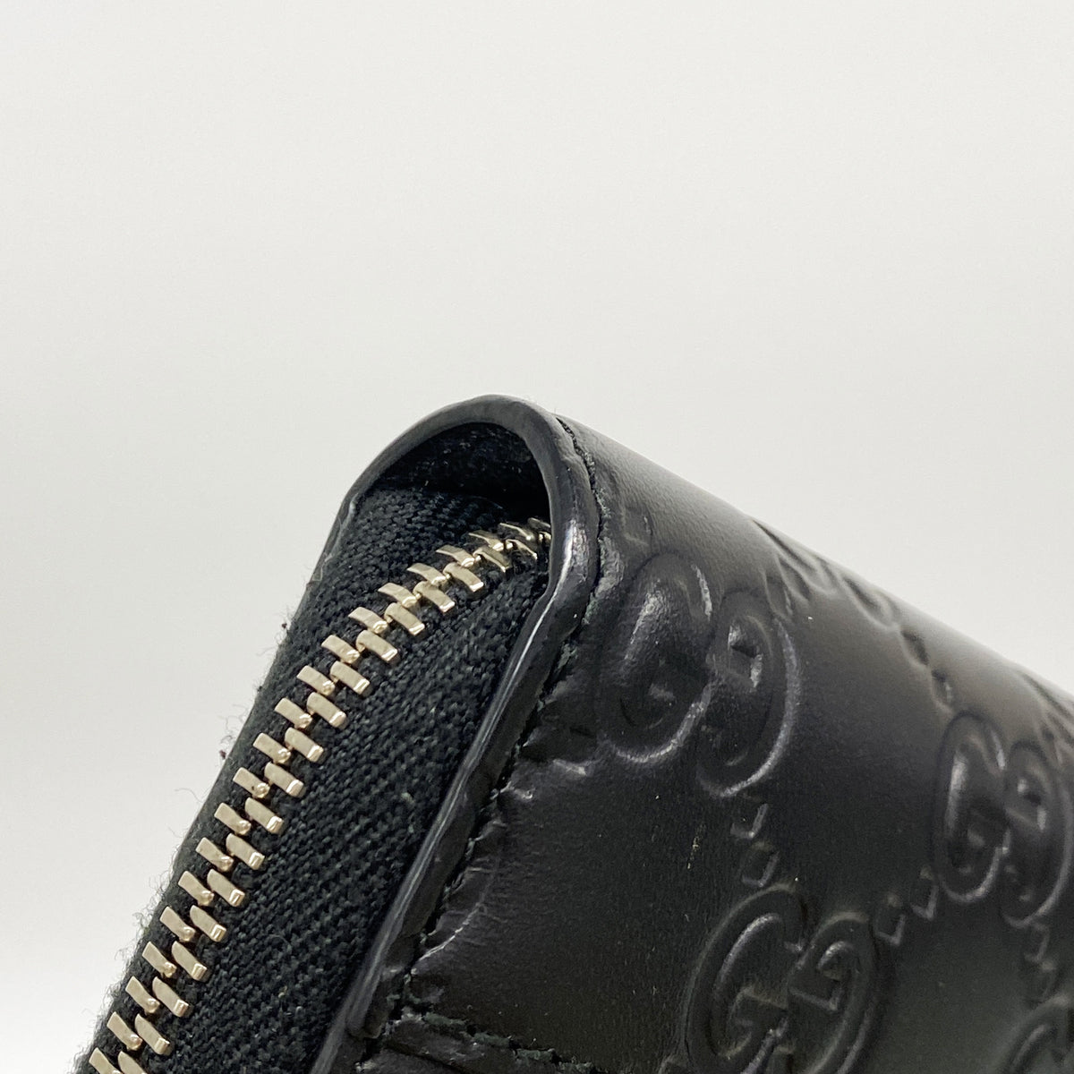 【6id5446】グッチ 長財布 グッチシマ 408839 レザー ブラック シルバー金具【中古】メンズ