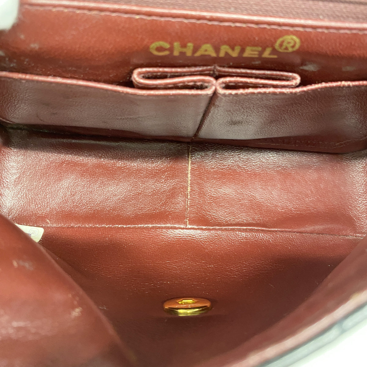 【6id5448】シャネル ショルダーバッグ マトラッセ チェーンショルダー ラムスキン ブラック ゴールド金具【中古】レディース