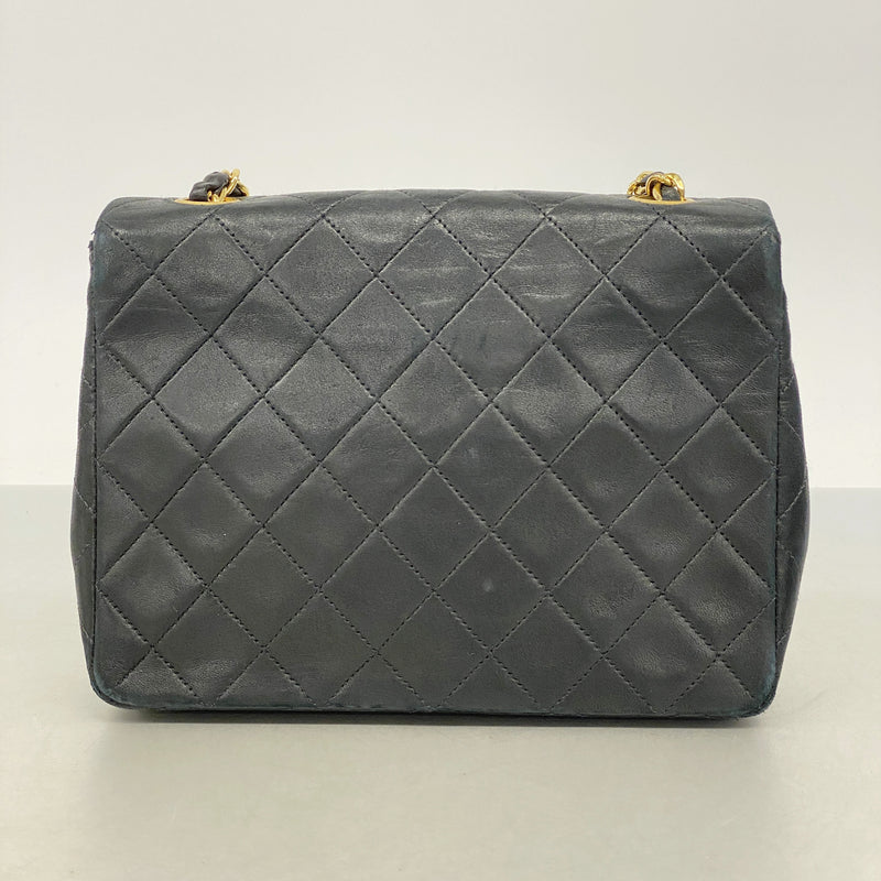 【6id5448】シャネル ショルダーバッグ マトラッセ チェーンショルダー ラムスキン ブラック ゴールド金具【中古】レディース