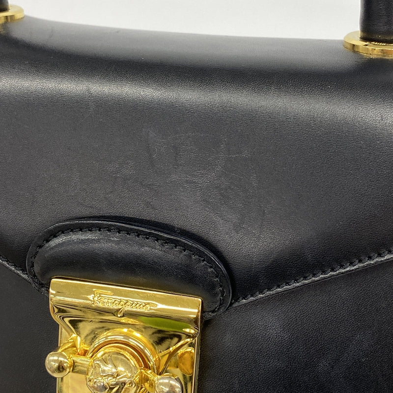【6id5449】サルヴァトーレフェラガモ ハンドバッグ レザー ブラック ゴールド金具 2wayバッグ【中古】レディース