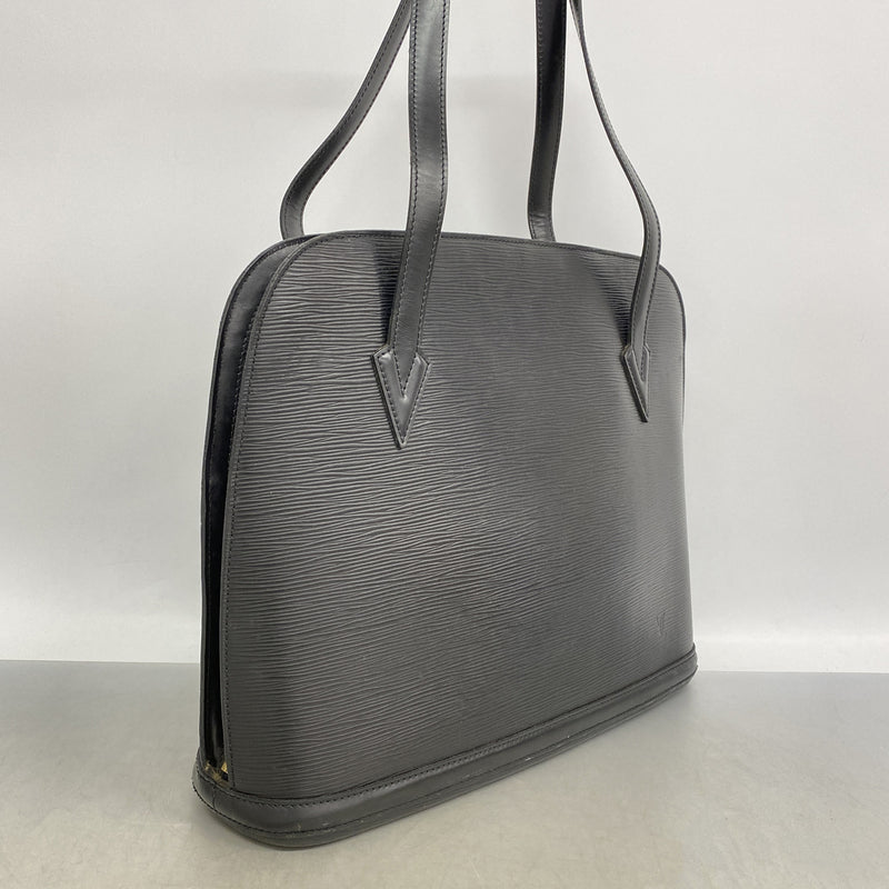 【6id5471】ルイヴィトン ショルダーバッグ エピ リュサック M52282 ノワール【中古】レディース