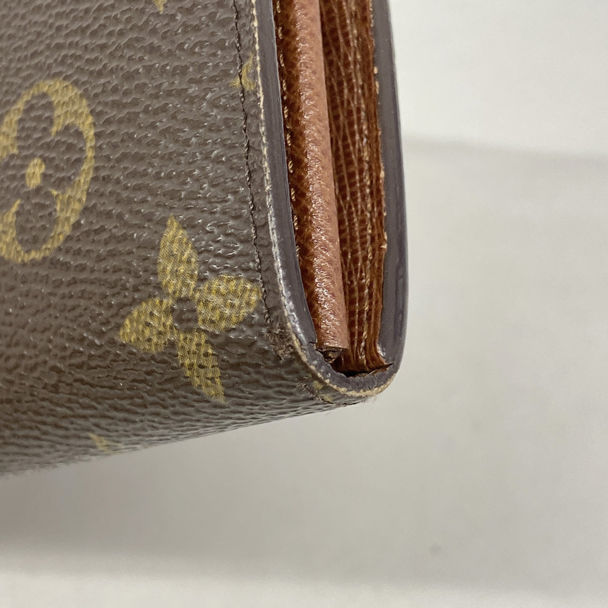 【6id5495】ルイヴィトン 財布 モノグラム ポルトモネビエトレゾール M61730 ブラウン【中古】レディース