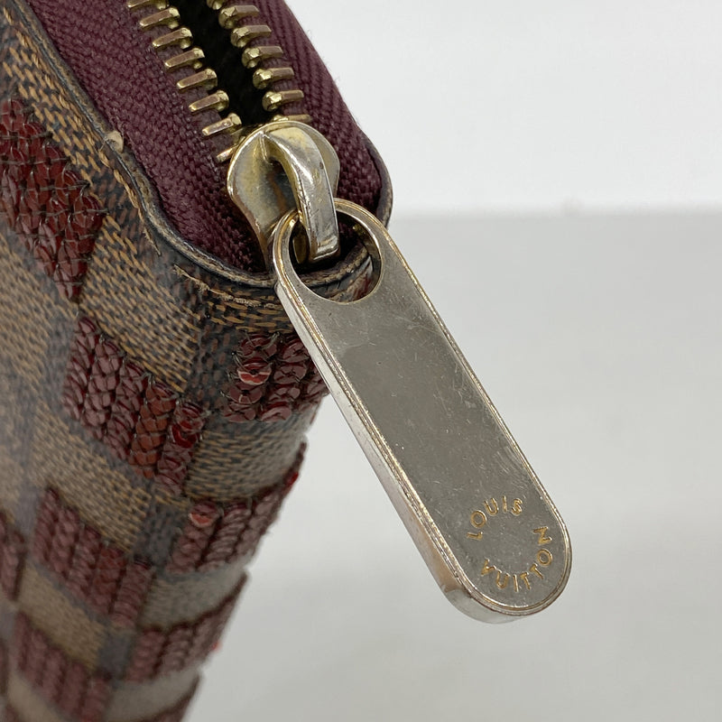 【6id5506】ルイヴィトン 長財布 ダミエ・パイエット ジッピーウォレット N63174 ルージュ【中古】メンズ レディース ユニセックス