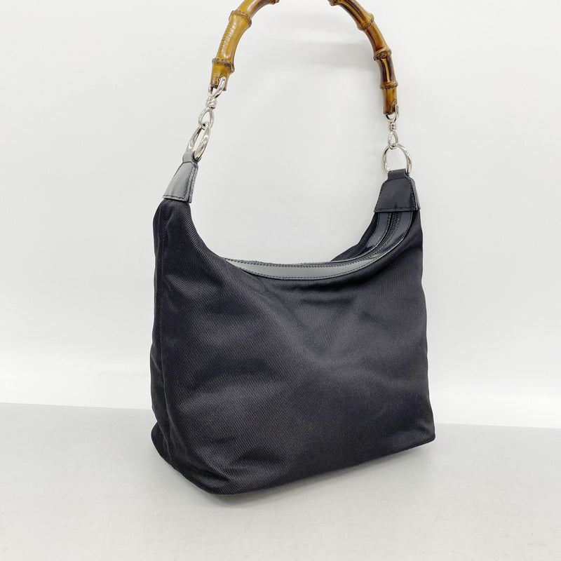 【6id5510】グッチ ショルダーバッグ バンブー 000 1956 0531 ナイロン ブラック シルバー金具【中古】レディース