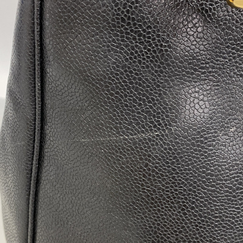 【6id5517】シャネル ショルダーバッグ トリプルココ キャビアスキン ブラック ゴールド金具【中古】レディース