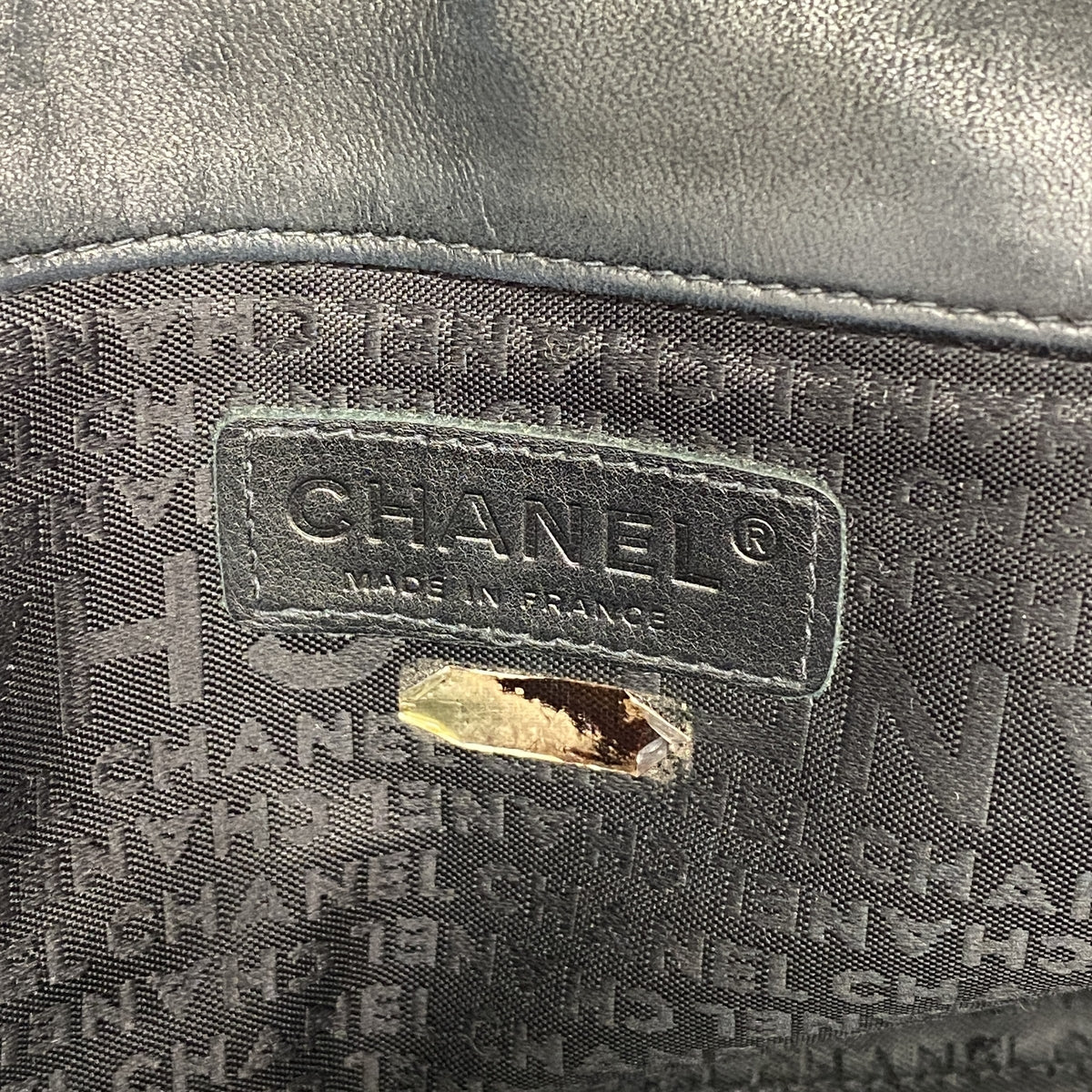 【6id5518】シャネル ショルダーバッグ 2.55 Wチェーン レザー ブラック シルバー金具【中古】レディース