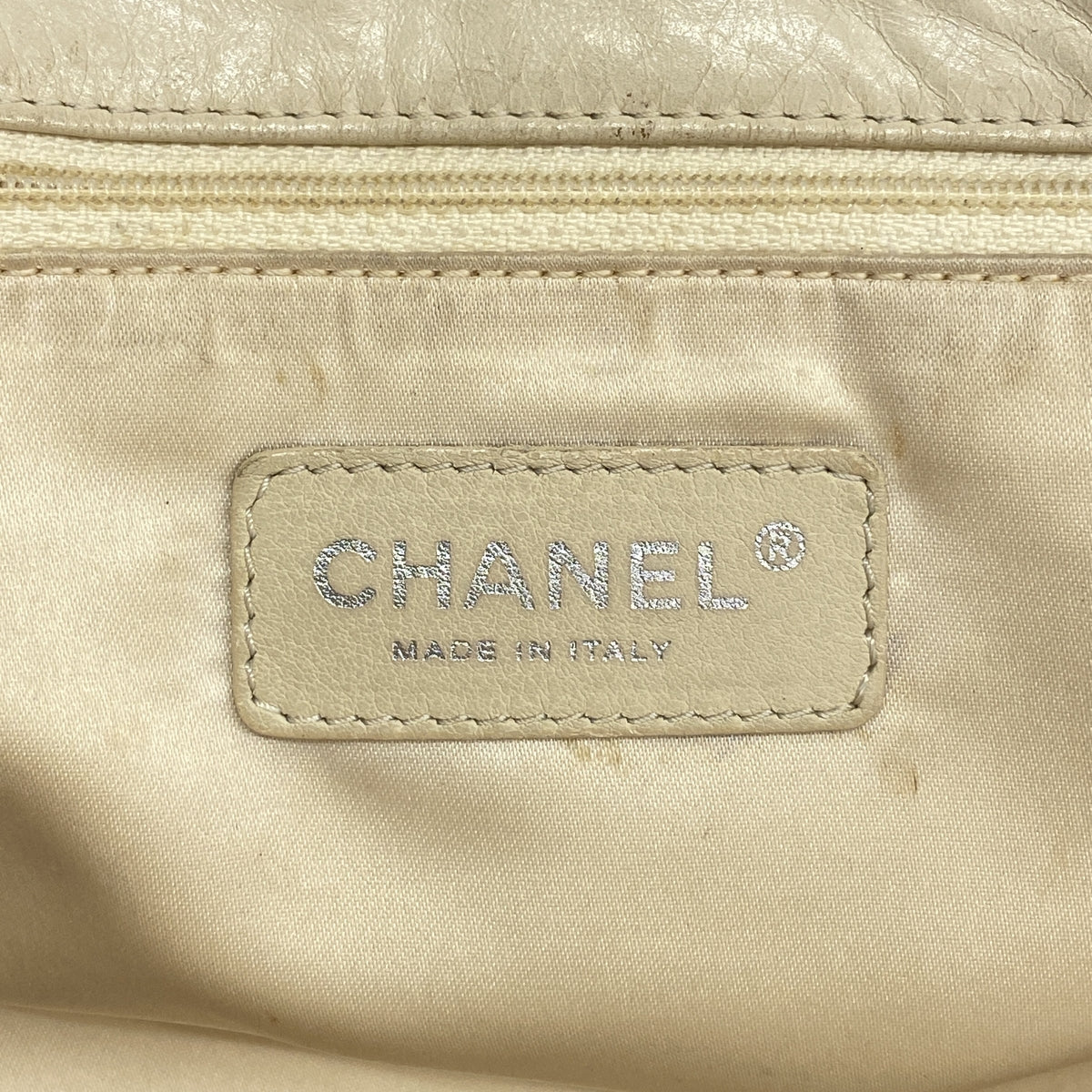 【6id5529】シャネル チェーントート 2.55/マトラッセ レザー アイボリー シルバー金具【中古】レディース