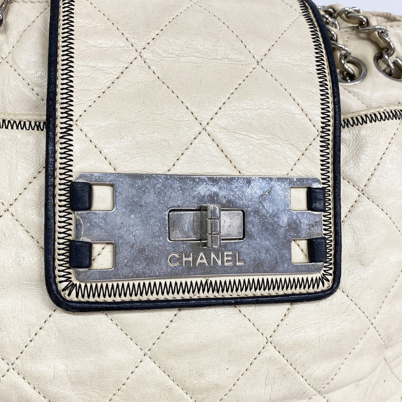 【6id5529】シャネル チェーントート 2.55/マトラッセ レザー アイボリー シルバー金具【中古】レディース