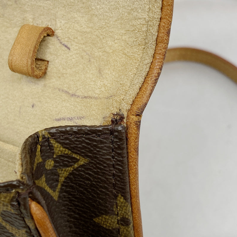 【6id5582-h】ルイヴィトン ショルダーバッグ モノグラム ポシェットツインGM M51852 ブラウン【中古】レディース