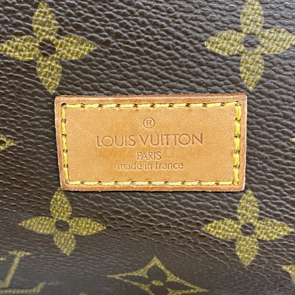 【6id5587】ルイヴィトン ショルダーバッグ モノグラム ソミュール30 M42256 ブラウン【中古】レディース