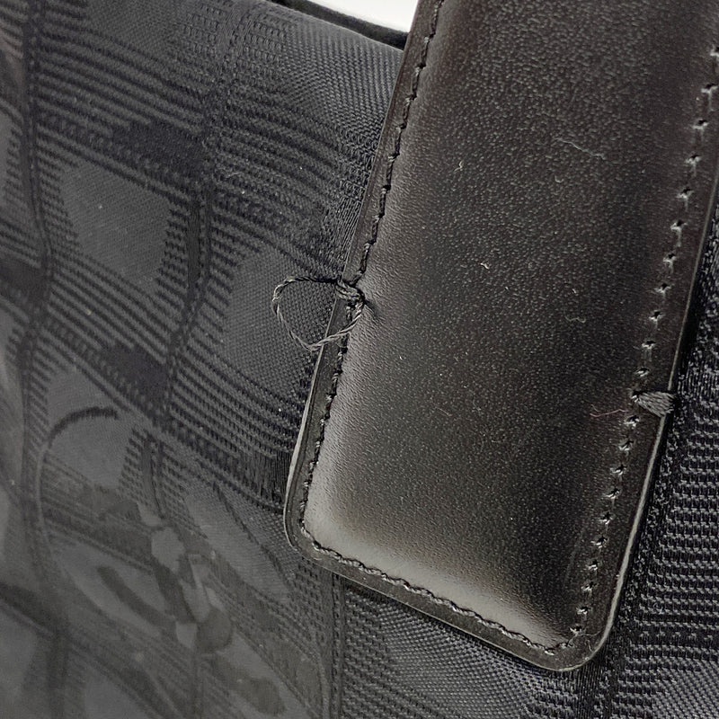 【6id5592】シャネル トートバッグ ニュートラベル ナイロン ブラック シャンパンゴールド金具【中古】レディース