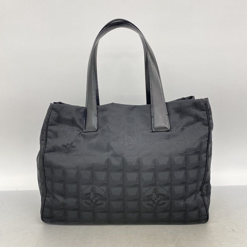 【6id5592】シャネル トートバッグ ニュートラベル ナイロン ブラック シャンパンゴールド金具【中古】レディース