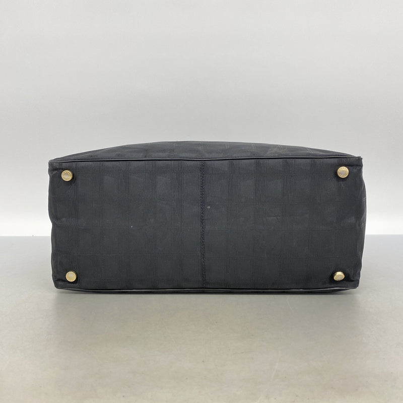 【6id5592】シャネル トートバッグ ニュートラベル ナイロン ブラック シャンパンゴールド金具【中古】レディース