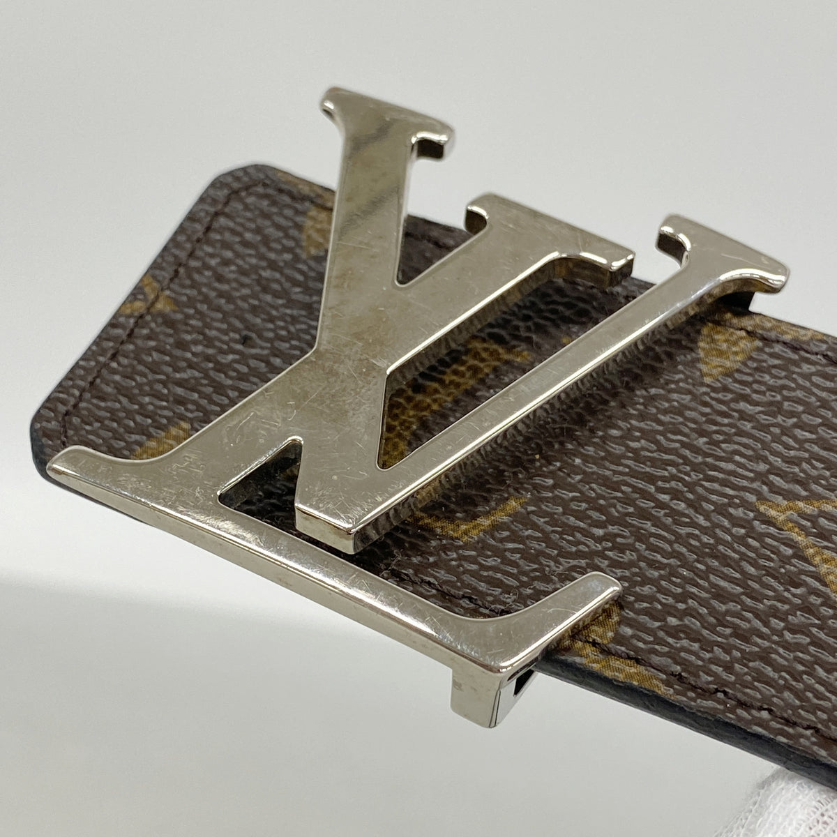 【6id5626】ルイヴィトン ベルト モノグラム LVイニシャル M9821 ブラウン【中古】メンズ