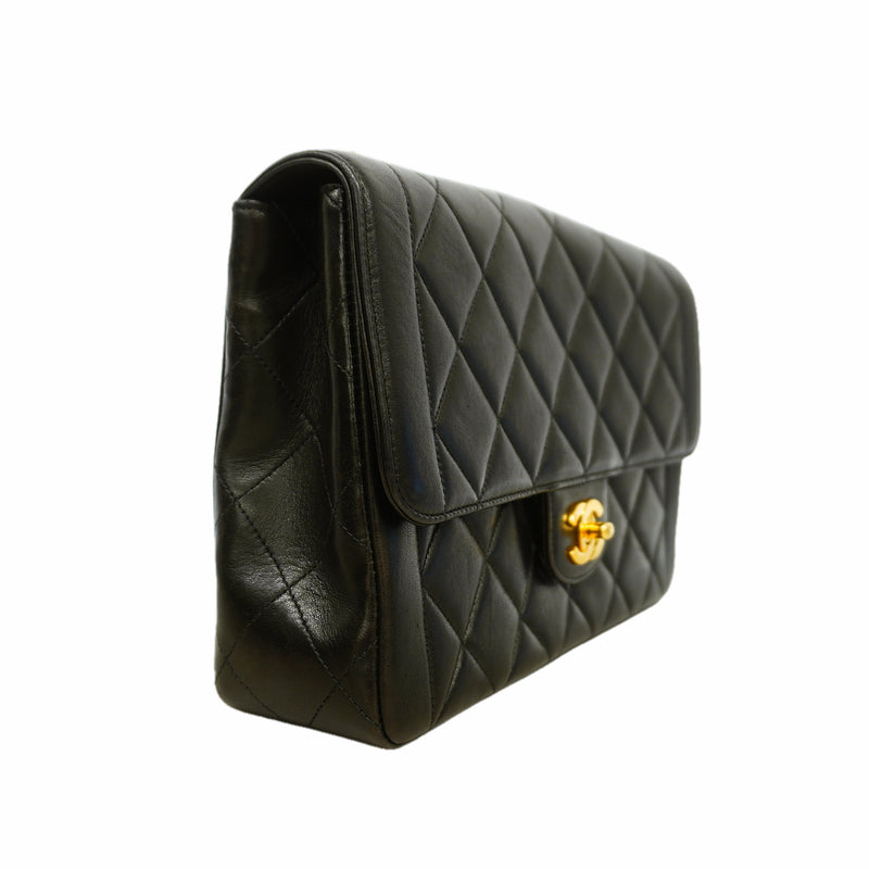 【6id5652】シャネル ショルダーバッグ マトラッセ Wチェーン ラムスキン ブラック ゴールド金具【中古】レディース