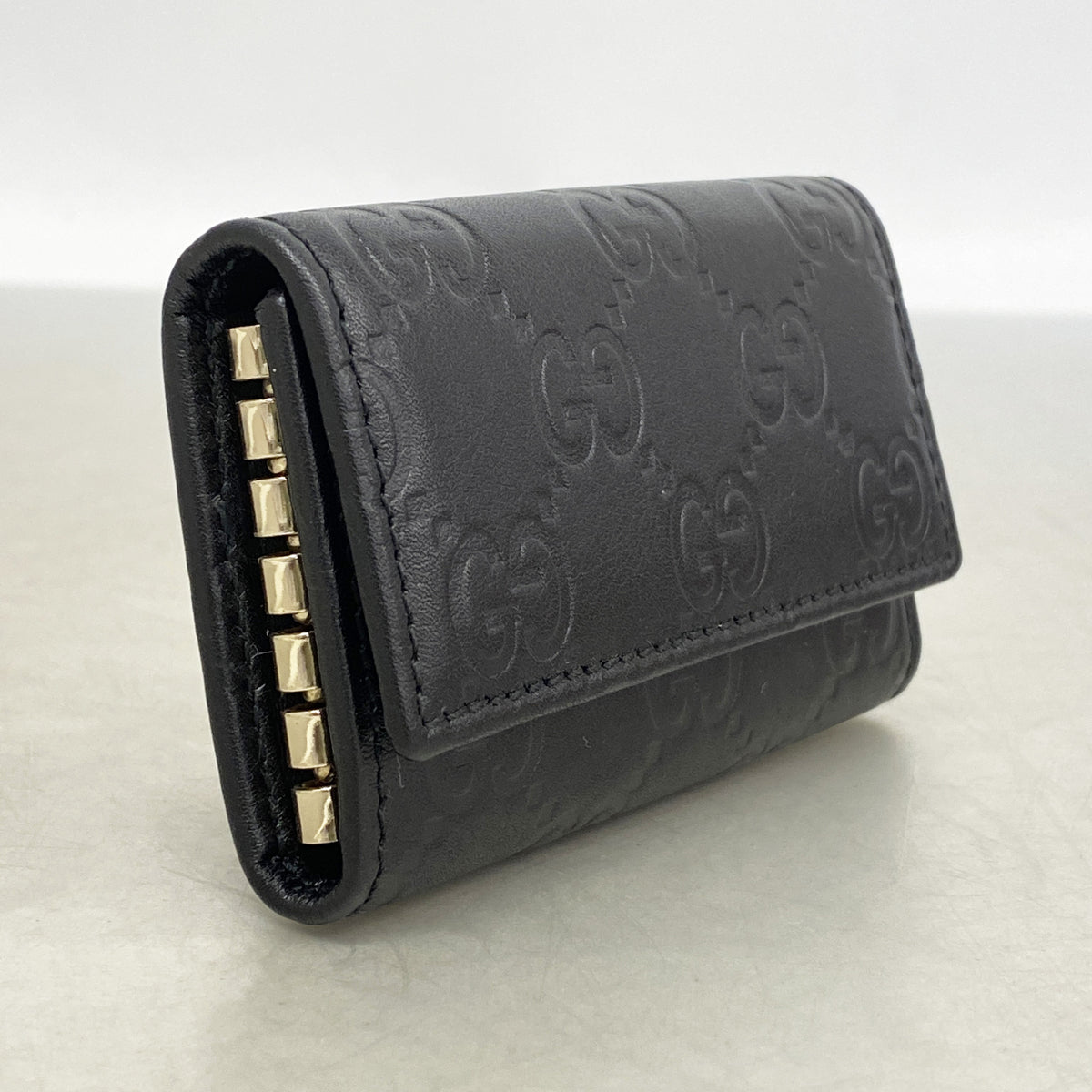 【6id5672】グッチ キーケース グッチシマ 138093 レザー ブラック シャンパンゴールド金具【中古】メンズ レディース ユニセックス
