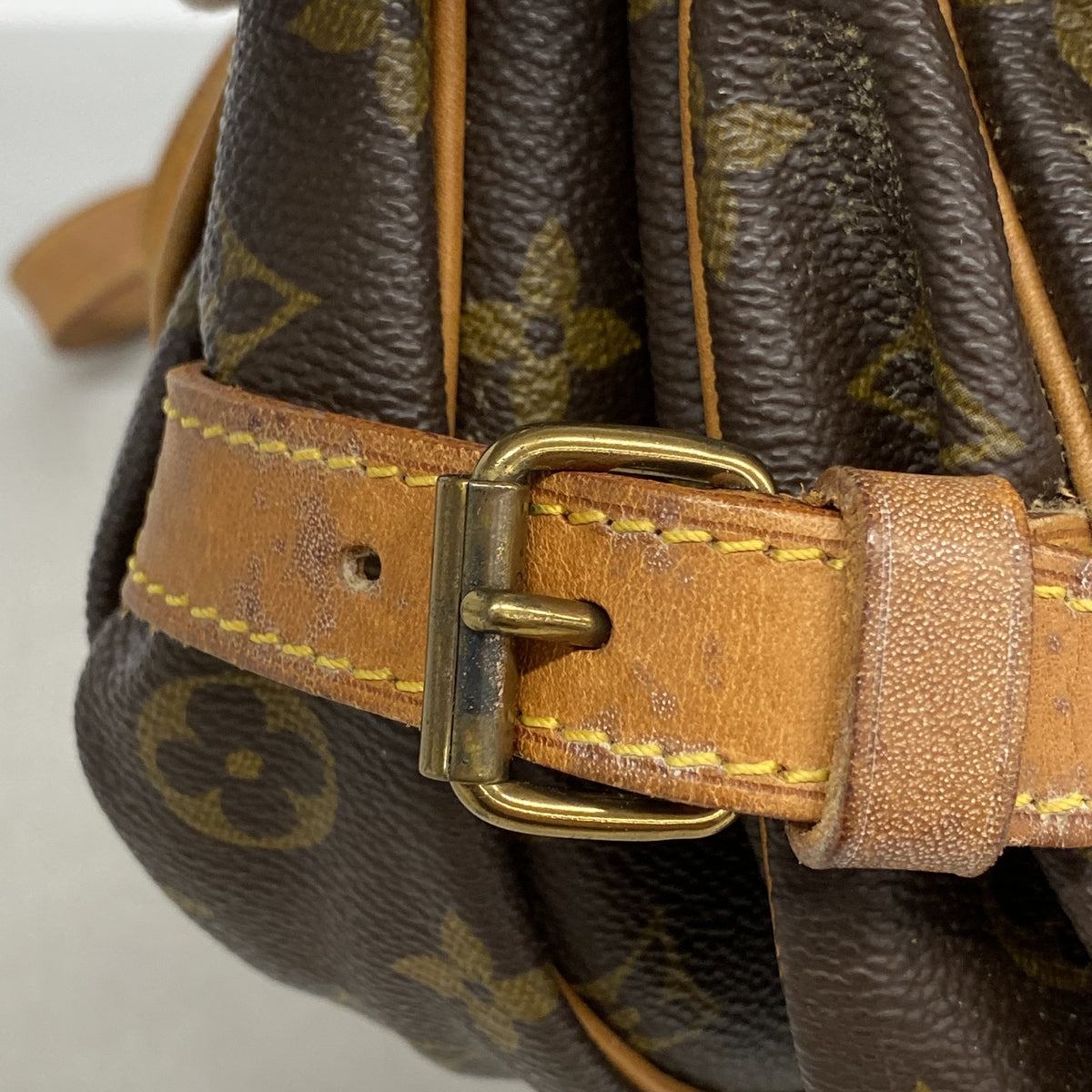 【6id5683】ルイヴィトン ショルダーバッグ モノグラム ソミュール30 M42256 ブラウン【中古】レディース