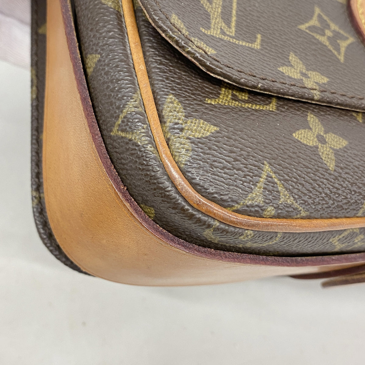 【6id5688】ルイヴィトン ショルダーバッグ モノグラム カルトシエールMM M51253 ブラウン【中古】レディース