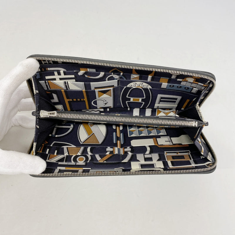 【6id5691】エルメス 長財布 アザップロングシルクイン ヴォーエプソン ブラック シルバー金具 A刻印【中古】メンズ レディース ユニセックス