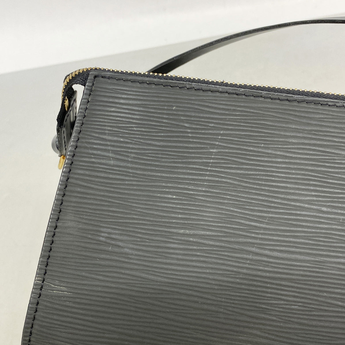 【6id5716】ルイヴィトン ポーチ エピ ポシェットアクセソワール M52942 ノワール【中古】レディース