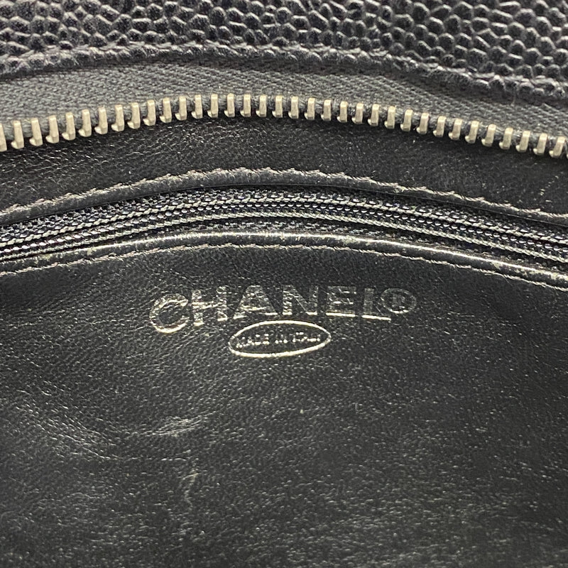 【6id5718】シャネル トートバッグ 復刻トート キャビアスキン ブラック シルバー金具【中古】レディース