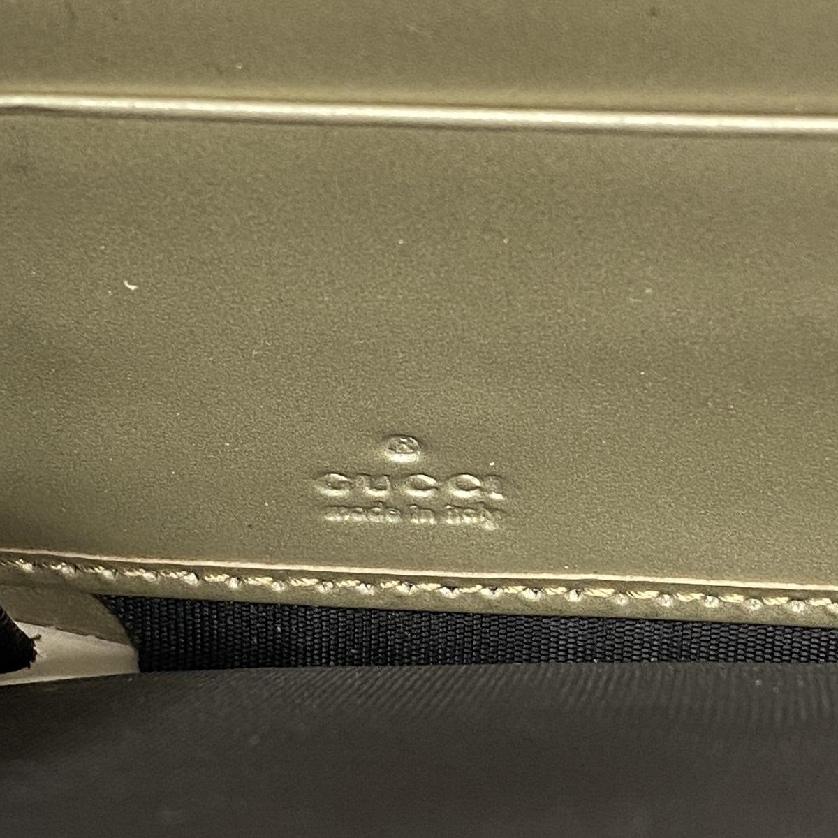 【6id5722】グッチ 長財布 グッチシマ 388680 レザー シャンパンゴールド シャンパンゴールド金具【中古】レディース