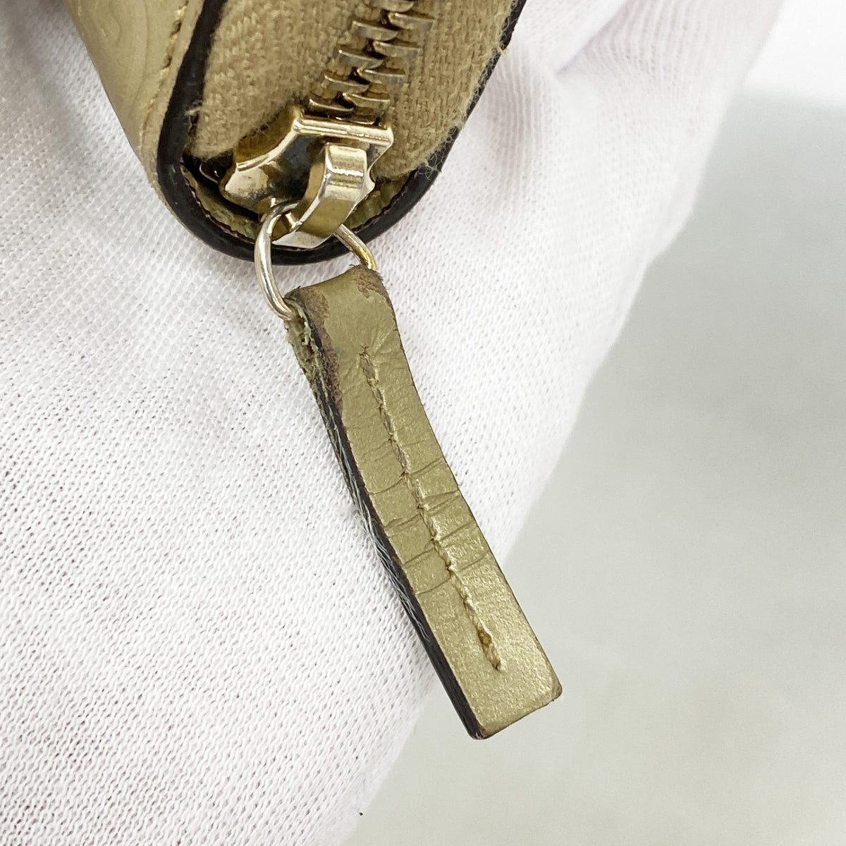 【6id5722】グッチ 長財布 グッチシマ 388680 レザー シャンパンゴールド シャンパンゴールド金具【中古】レディース