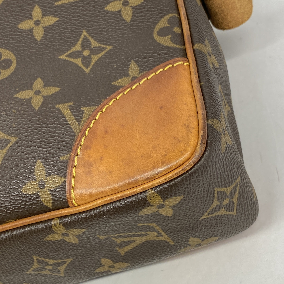 【6id5764】ルイヴィトン ブリーフケース モノグラム ポルトドキュマンヴォワヤージュ M53361 ブラウン【中古】メンズ